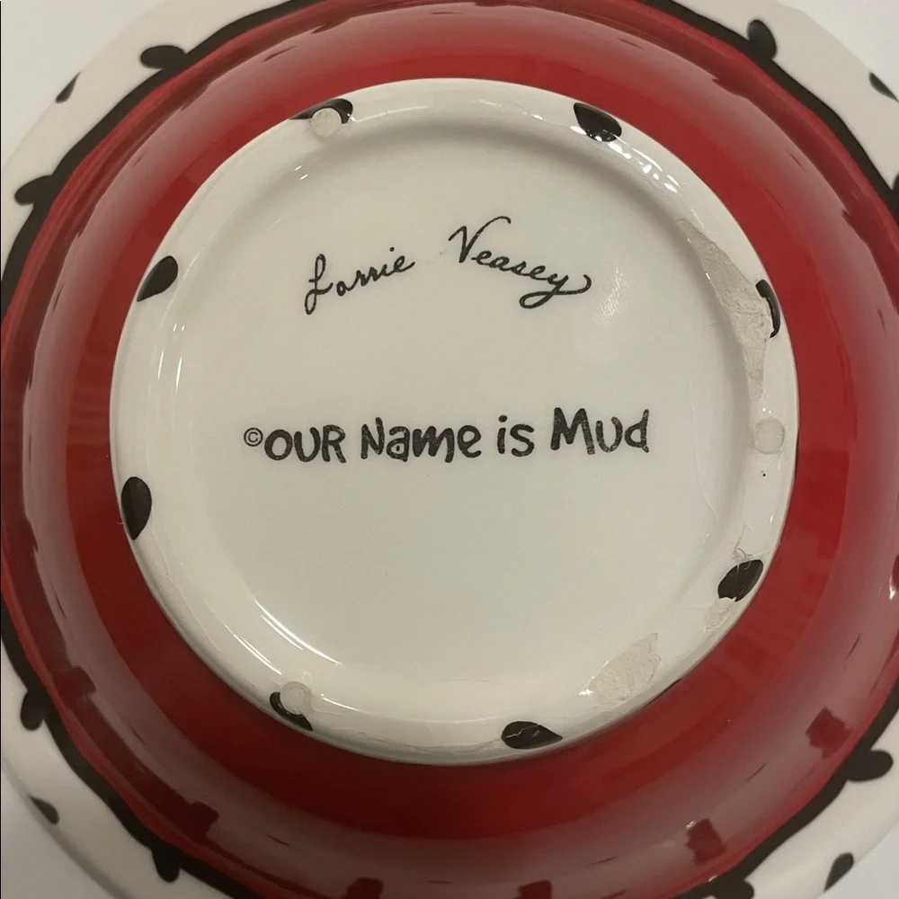 HER MAJESTY ceramic dog bowl by Our Name is Mud o/s